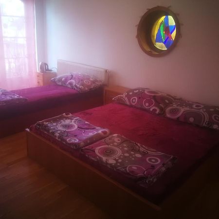Vila Barrandovska Patro 2 Praha Exteriér fotografie
